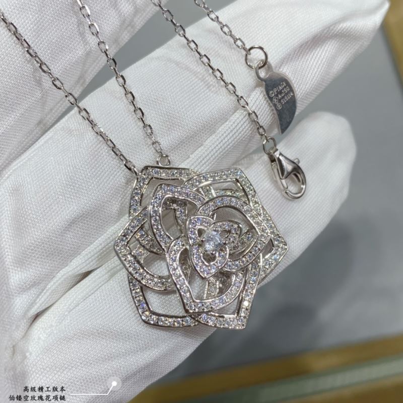 Piaget Necklaces